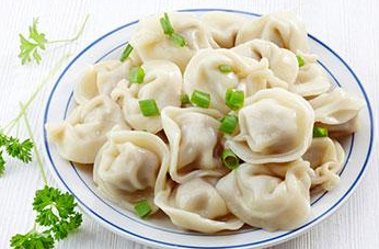 怎么煮餃子才能讓餡熟透，又不會(huì)煮破皮？